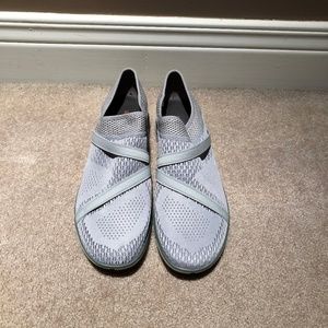 Merrell Gray Laceless Sneakers